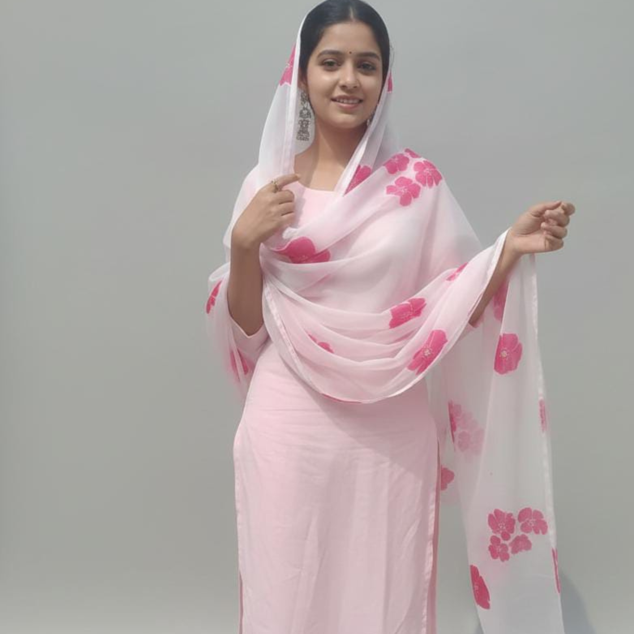 Pre- Order White Cotton Floral Dupatta with Pink Hand Block Print – Lightweight & Elegant Ethnic Stole for Women
