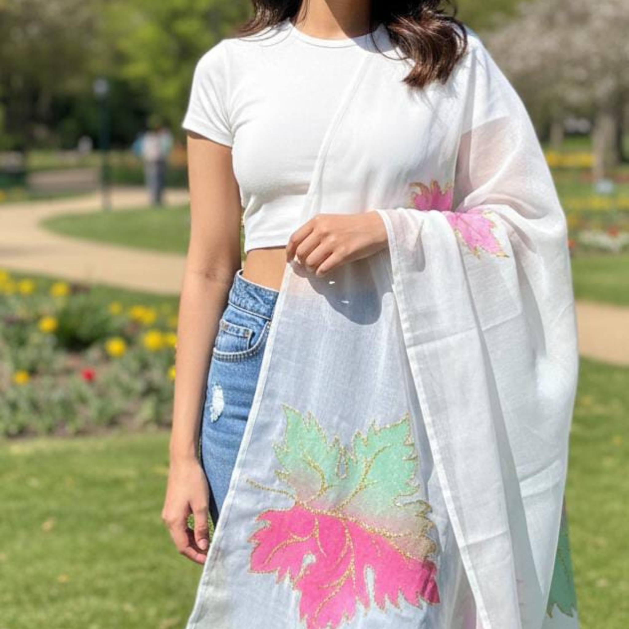 Pre-Order – Hand-Painted Organza Dupatta with Pink & Green Leaf Motif | Lightweight Festive Ethnic Stole